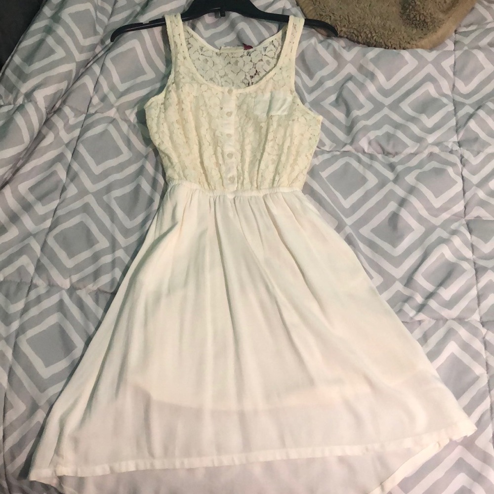 SO white flowy dress with lace top